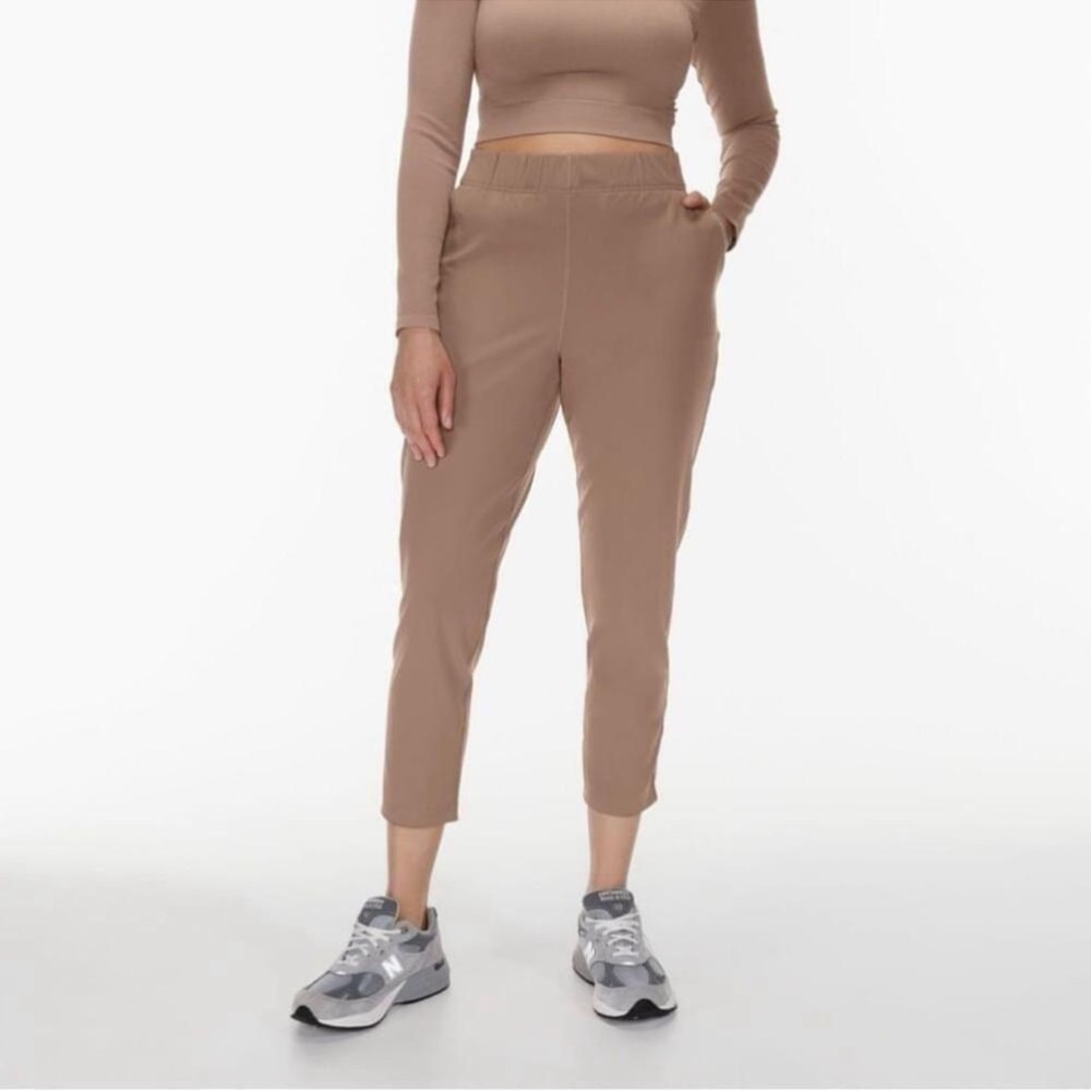 COPY - Weekender pant by aritizia/babaton collection